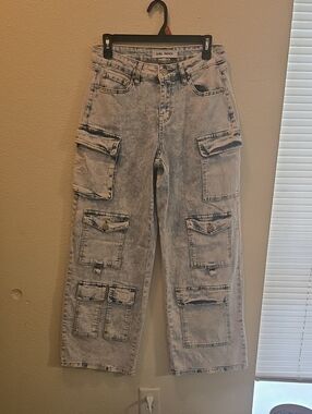 Girl Index Acid Wash Cargo Pocket Jeans - Light Blue
